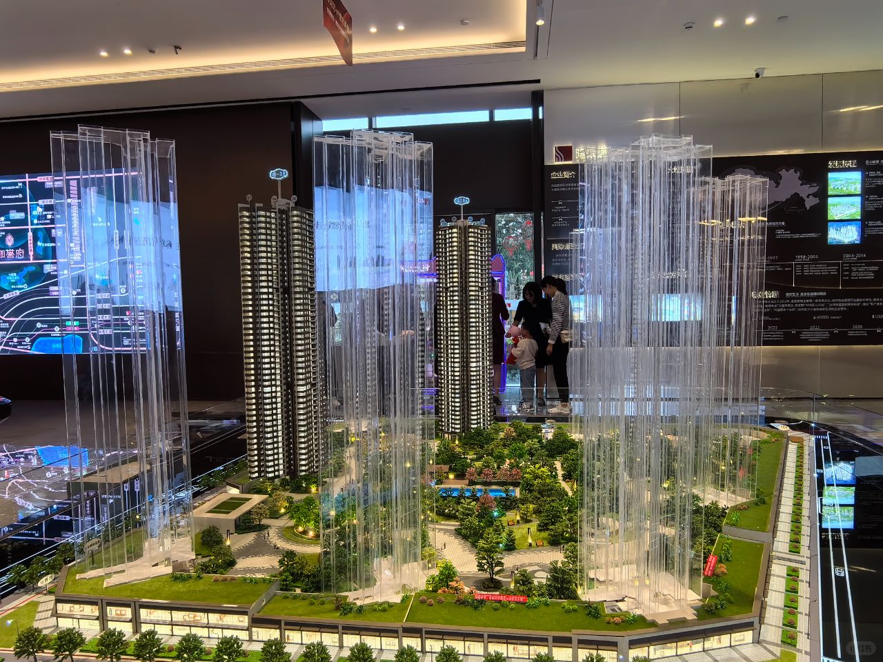 宝安网红盘鸿荣源珈誉府二区沙盘来了