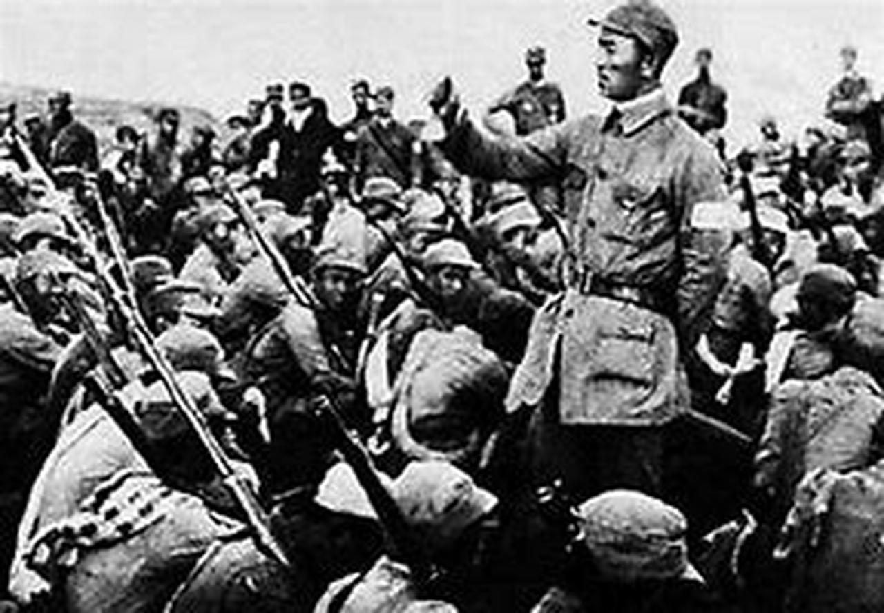 1948年9月下旬，济南战役激战正酣。

刘炳坤心里清楚自己遇上了硬仗。尽管身负