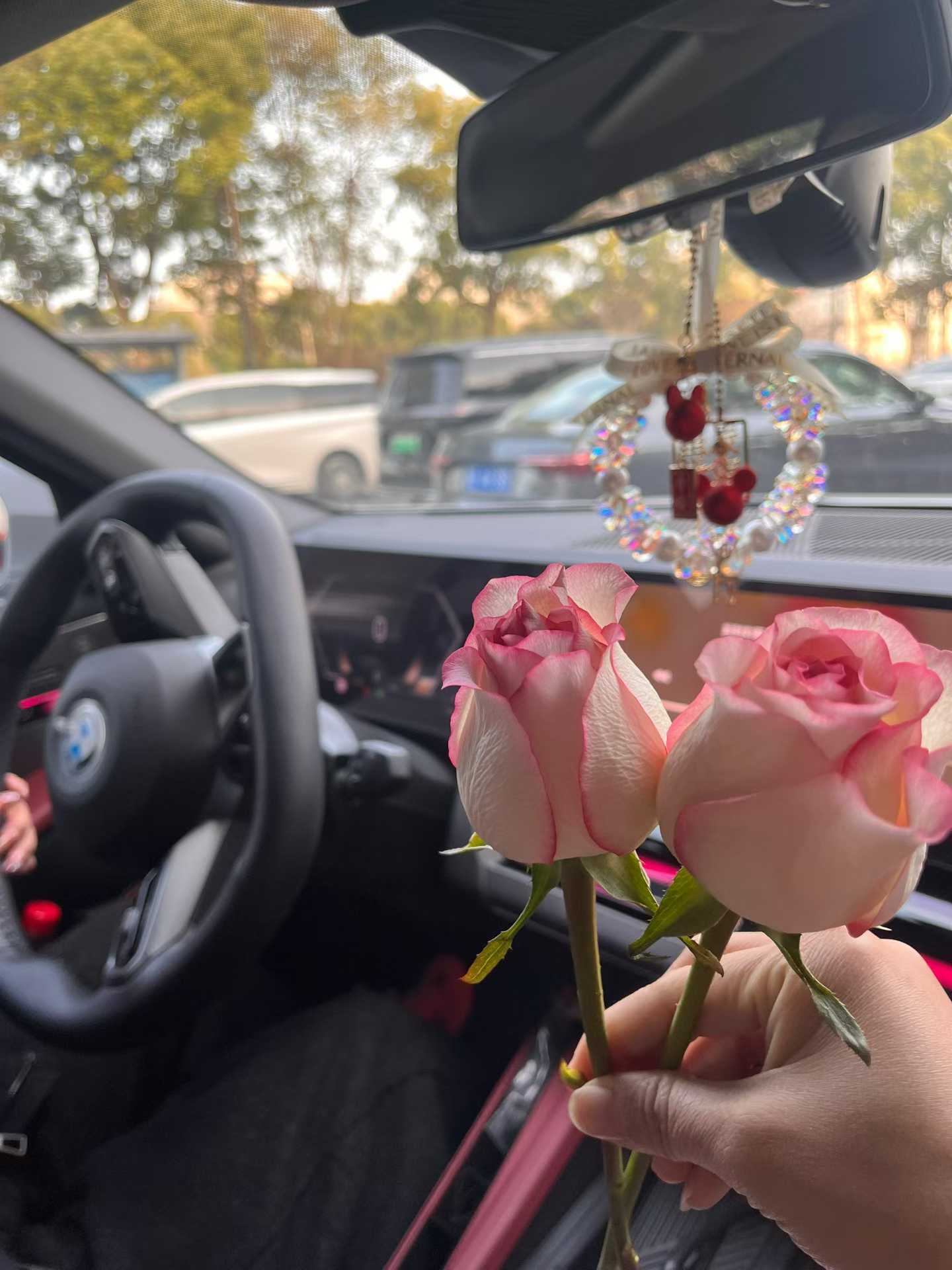 女神节快乐呀[愉快][愉快] 