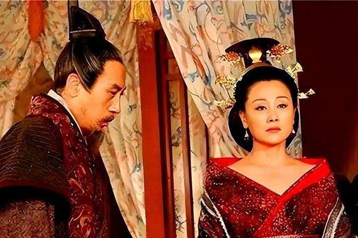 匈奴首领向吕后求婚？不是爱慕，是最嚣张的政治挑衅！
 
刘邦刚去世，匈奴冒顿单于