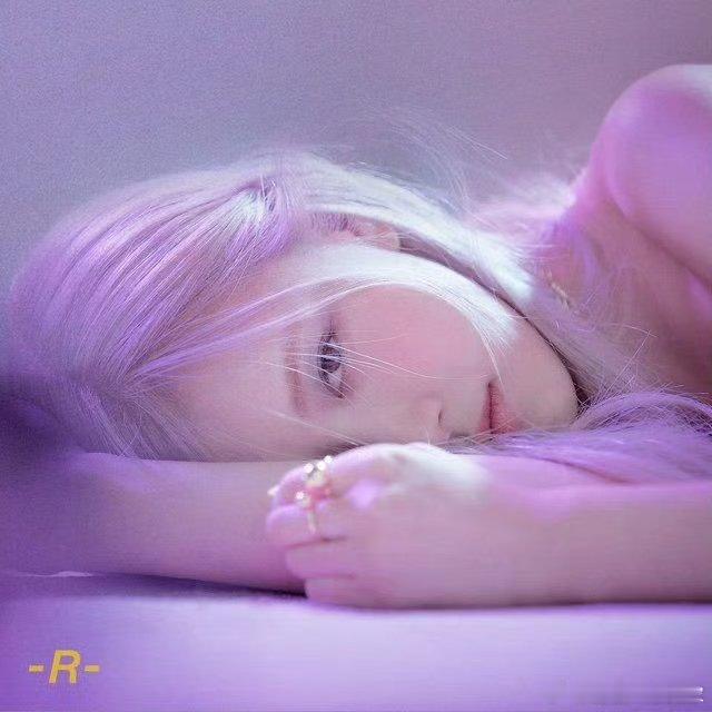 哦莫哦莫BLACKPINK在LA演唱会上有火星哥欸，要和朴彩英一起唱APT！咱也