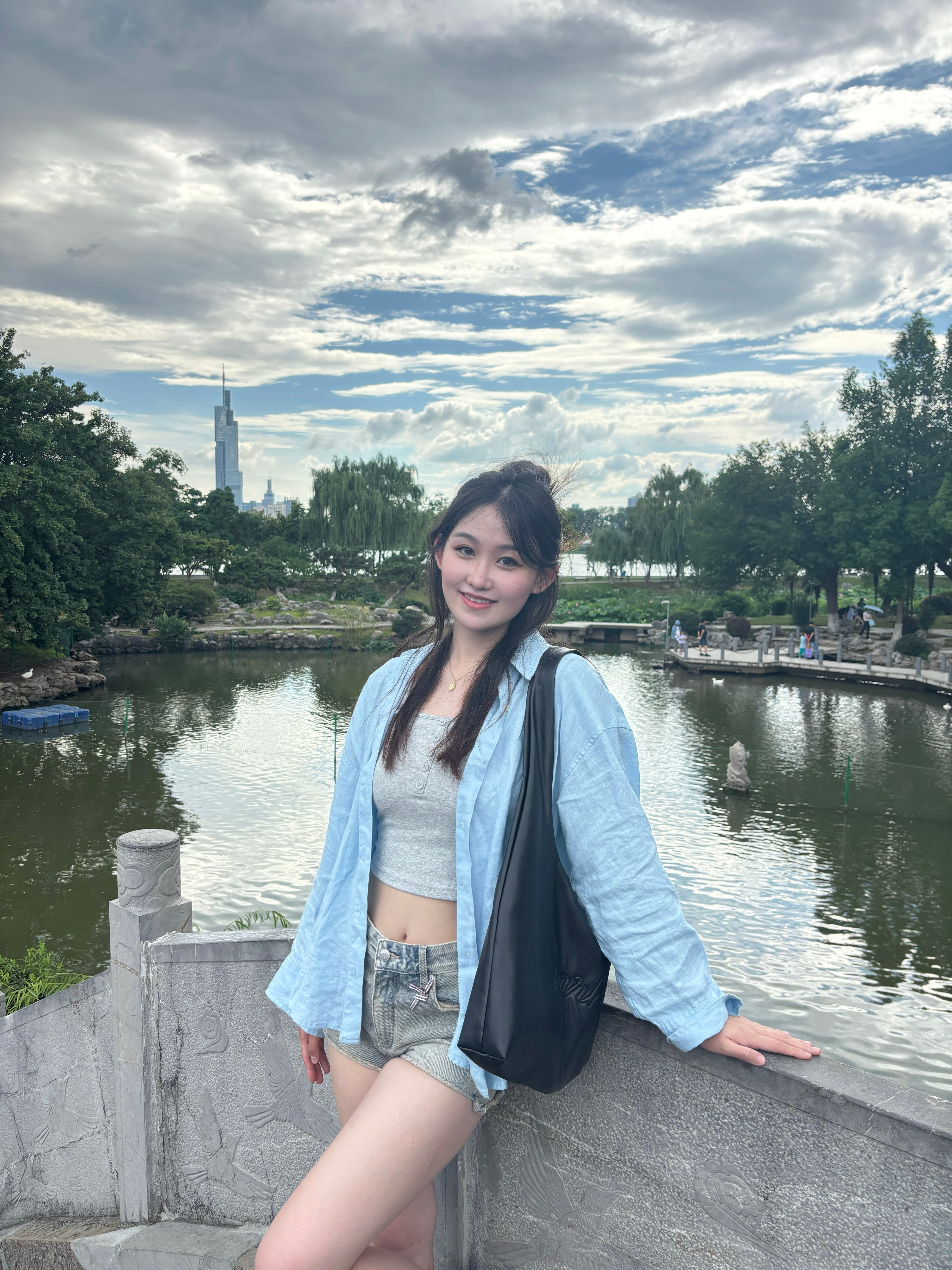 出门遛弯儿[照相机]～  ​​​