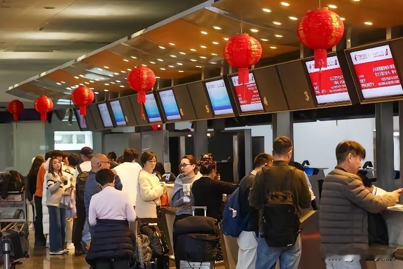 台民进党当局为了抗中保台，骚操作不断，下面就看两个案例:

1)台当局为阻断台民