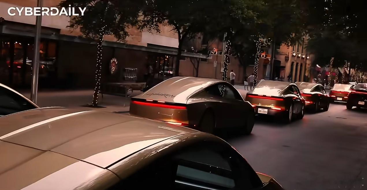 客观上说特斯拉到了不得不兑现自己承诺的时刻，cybercab就像一针兴奋剂拉升了