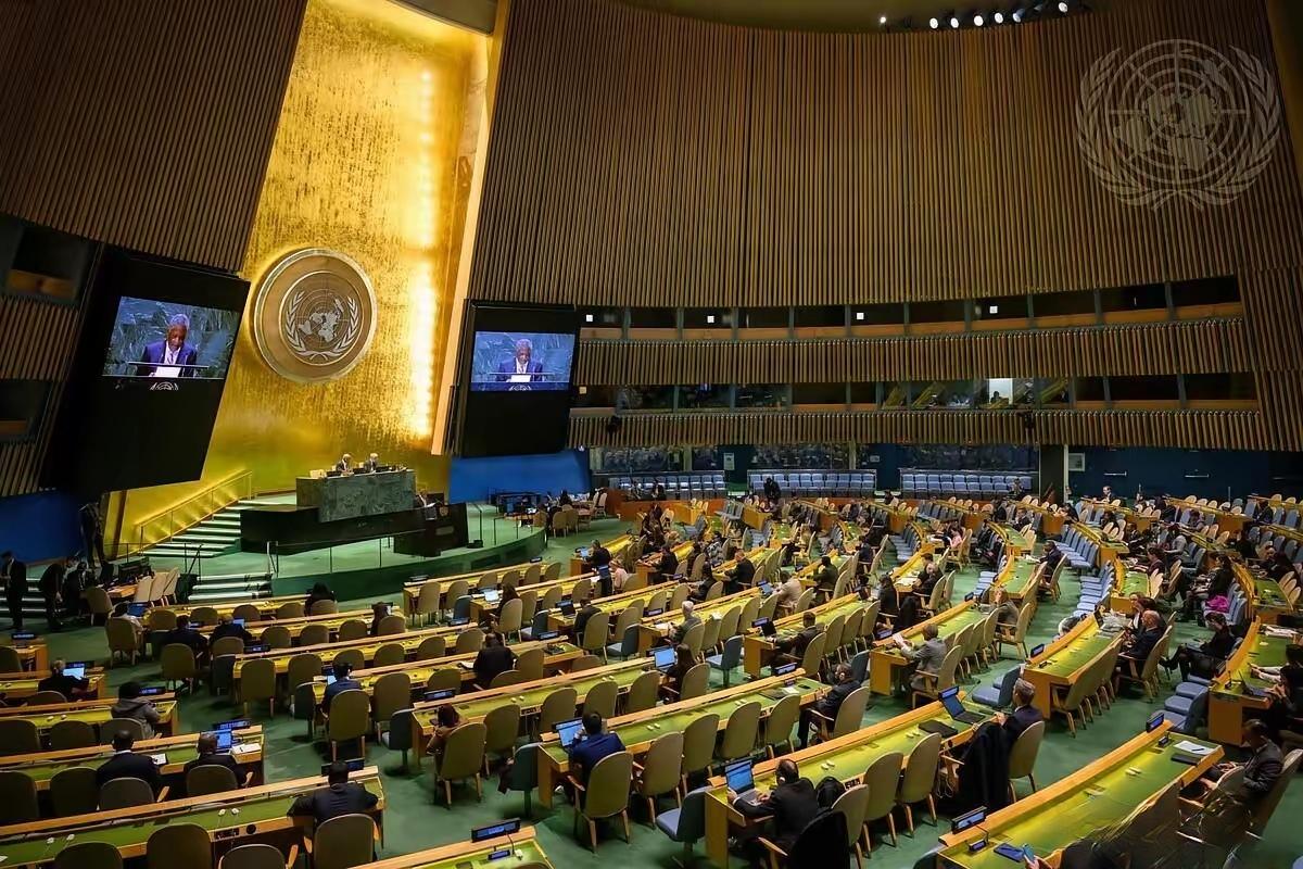 俄罗斯邪恶到头必遭天谴！
“榛树”导弹利沃夫州袭击目标曝光。

1月8日夜，俄军