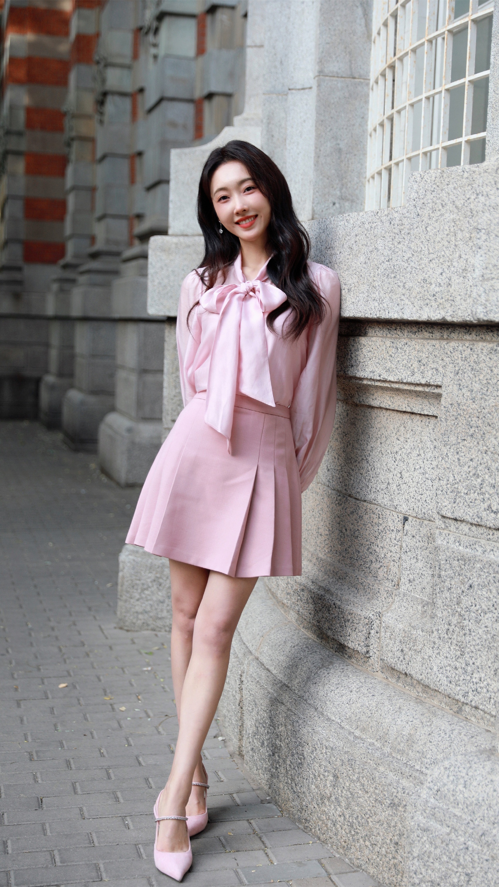 宣璐壁纸：一些好看的高跟大长腿图集。宣璐