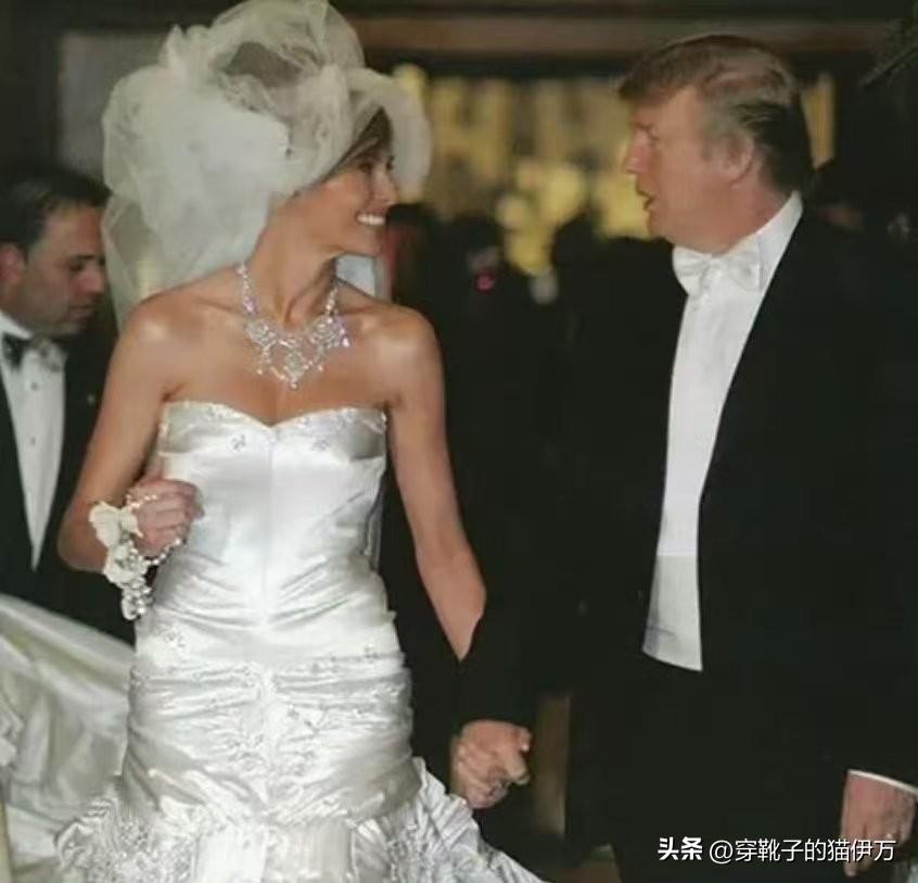 [呲牙] 美国总统的结婚照，你能认出几位？
图1：太明显，不说了
图2～图4，也