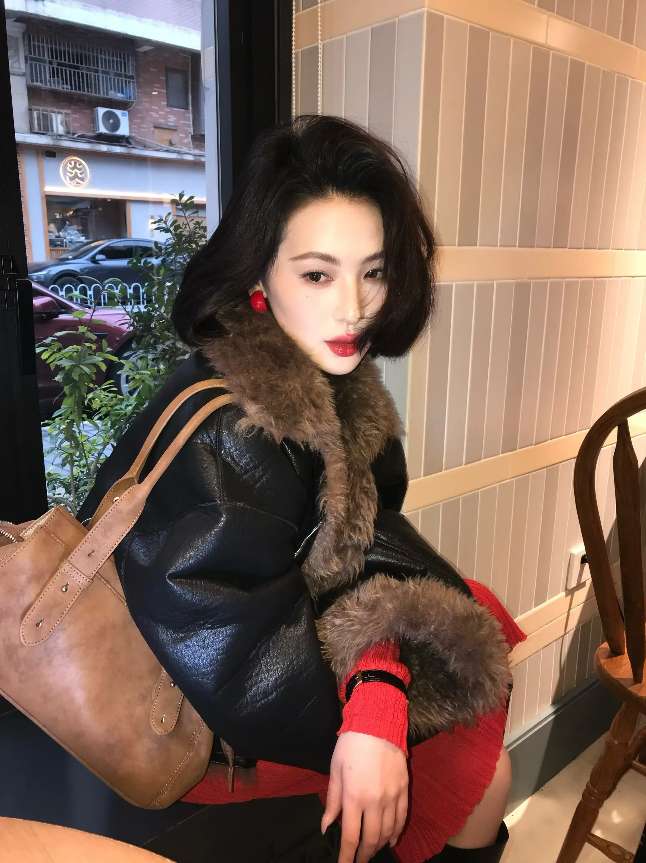 气质到位 穿搭只是点缀。