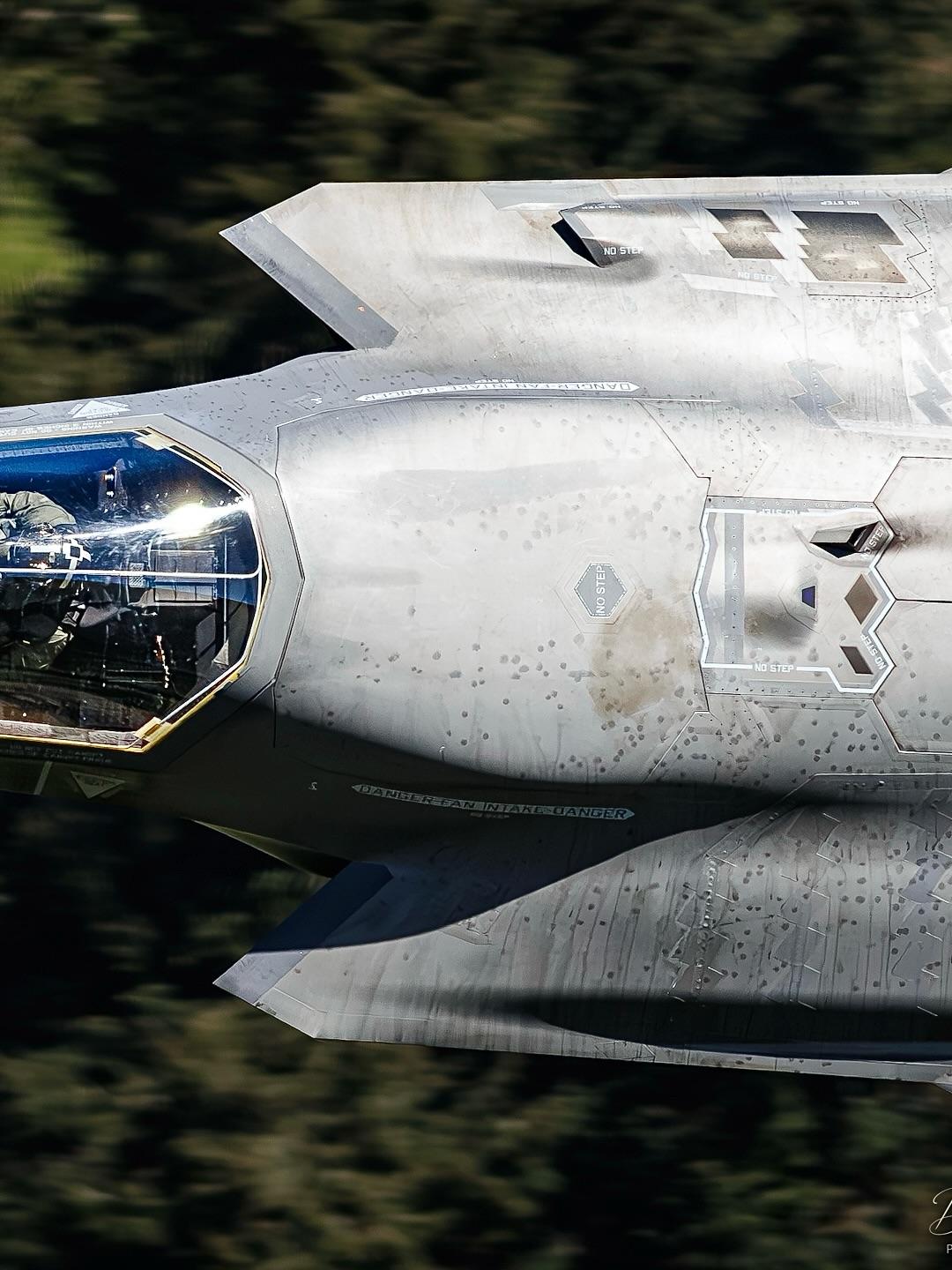 一架 F-35B。局部放大。拍摄： bensm17h_photography