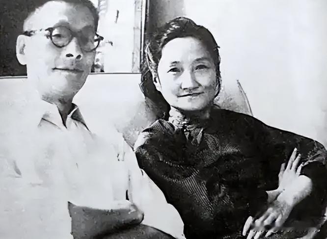 1957年，58岁翁瑞午糟蹋了一名女大学生。对方母亲大怒，发誓要将他告进大牢。不