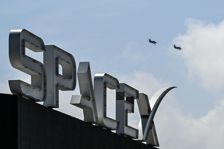 #SpaceX将公布上市后首份季报#  【外媒：SpaceX将公布上市后首份季报