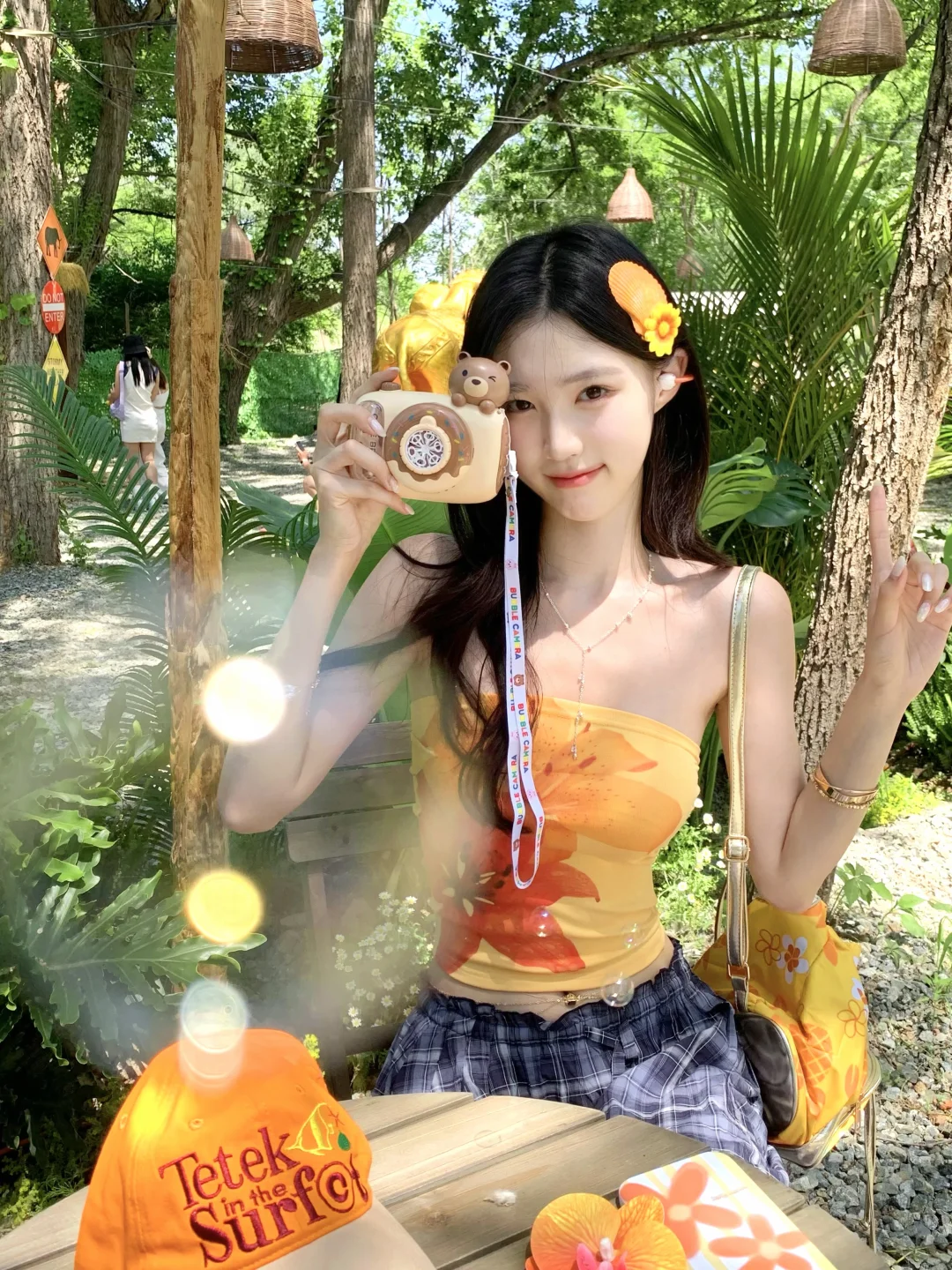 In sunshine and orange juice 🌅🍊