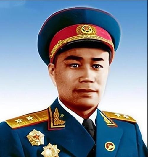 1978年的春天，南京军区总医院的一间病房里，一个躺在病床上的男人已经瘦得脱了相