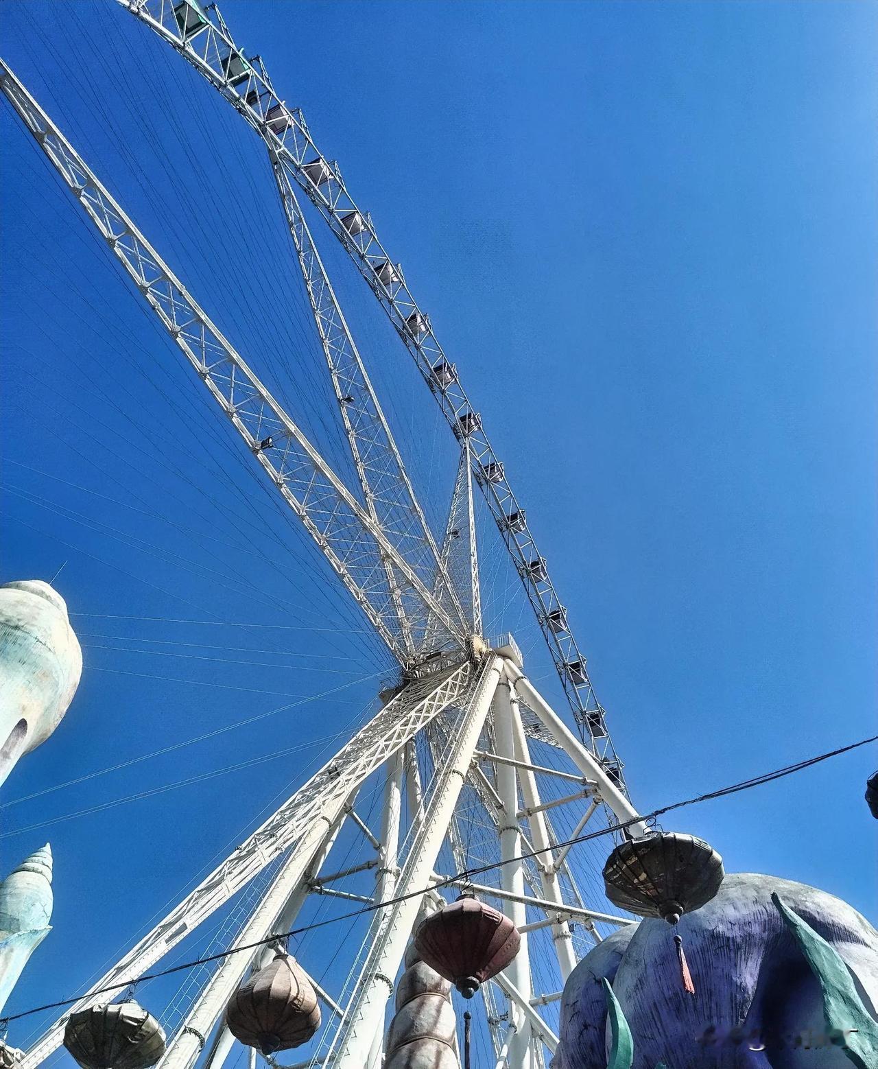 今日晴空天蓝。