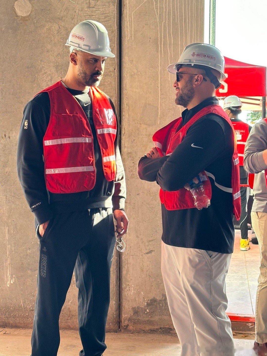 休斯顿火箭火箭西部前四保卫战 下场拿下湖人还是有戏的湖人vs火箭