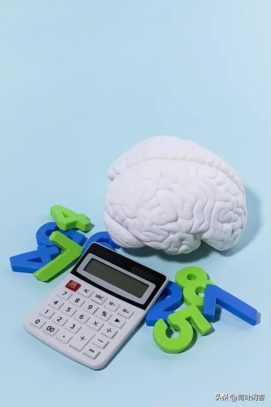 孩子智商高真的会出类拔萃吗? 
孩子智商高不一定出类拔萃，因为不学习，不实践，同