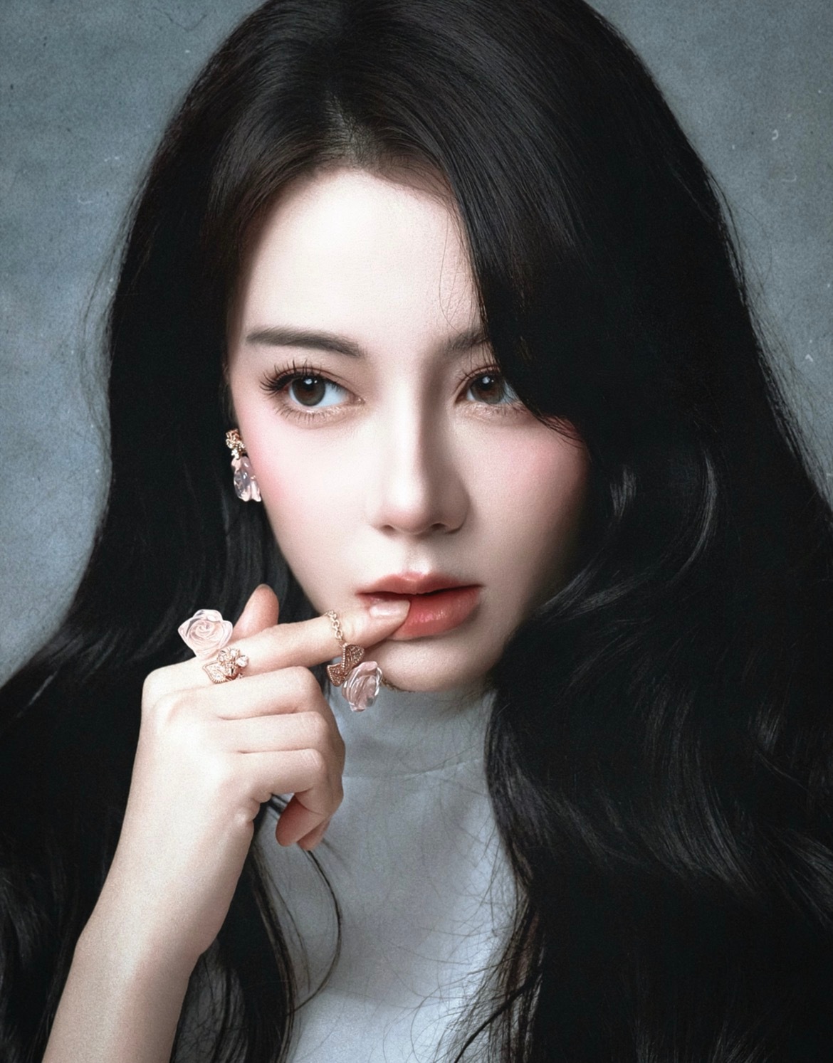 芭莎员工给迪丽热巴写信“有得就有失去”很少有人在身居高位还能端正自己的心态这次一