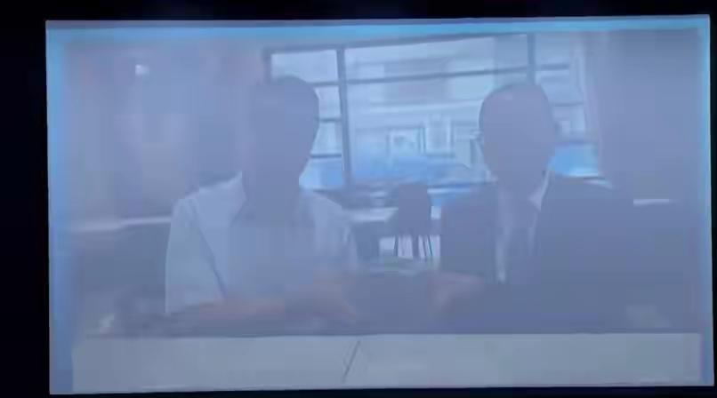 金溥聪：谁敢说肖旭晨没有“碰”钱。实锤！有图有真相！
网友热评：估计也“病”了。