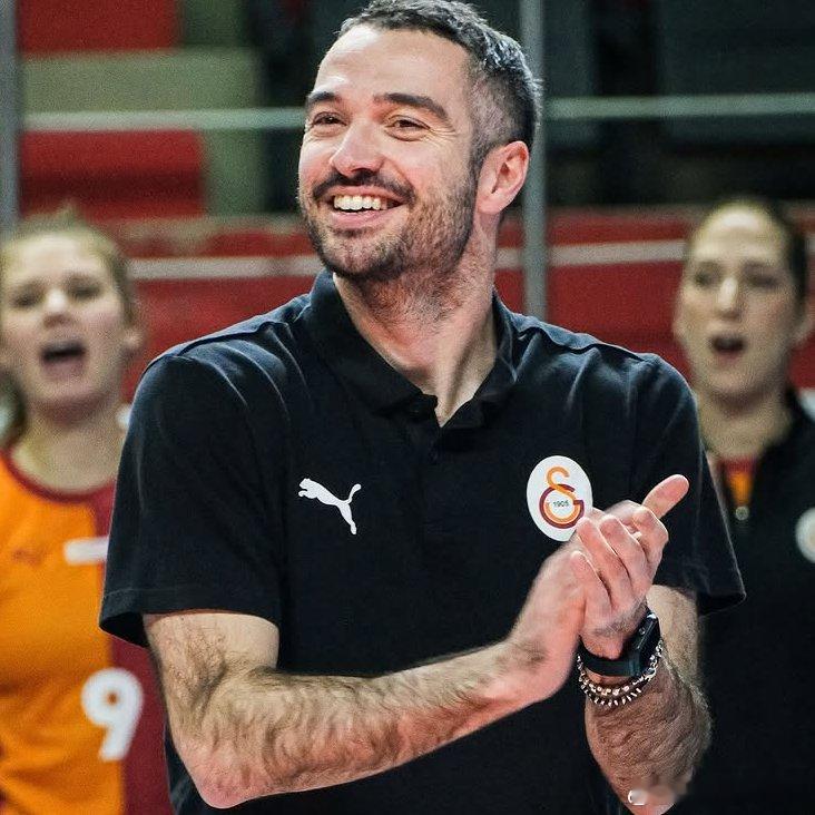 🔴 加拉塔萨雷下赛季将继续聘用比加雷利📌 加拉塔萨雷大金队本赛季后半程将由阿