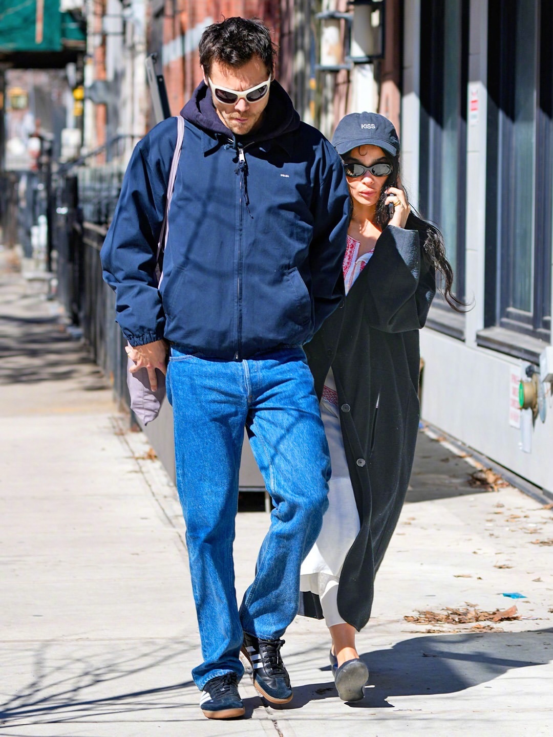 还没分手！说哈卷Harry Styles 在《American Girls》里的