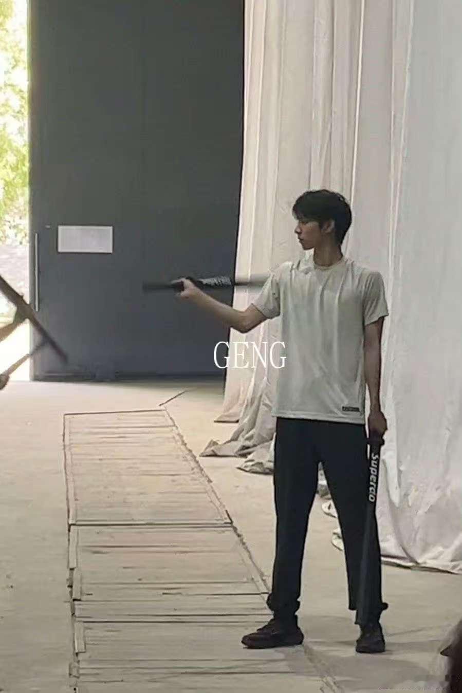 刘耀文镖人组训照刘耀文镖人组训 刘耀文镖人组训！ 