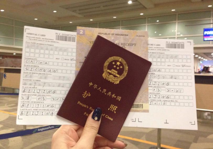 日本本以为中国会选择忍让，觉得哪怕价格飙升，中国游客依旧会赴日消费。于是日方直接