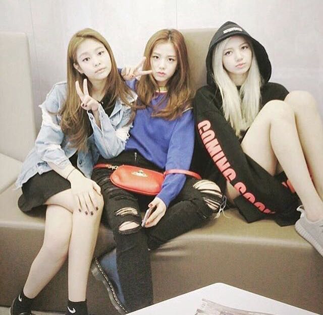 BLACKPINK，9周年快乐~！ ​​​