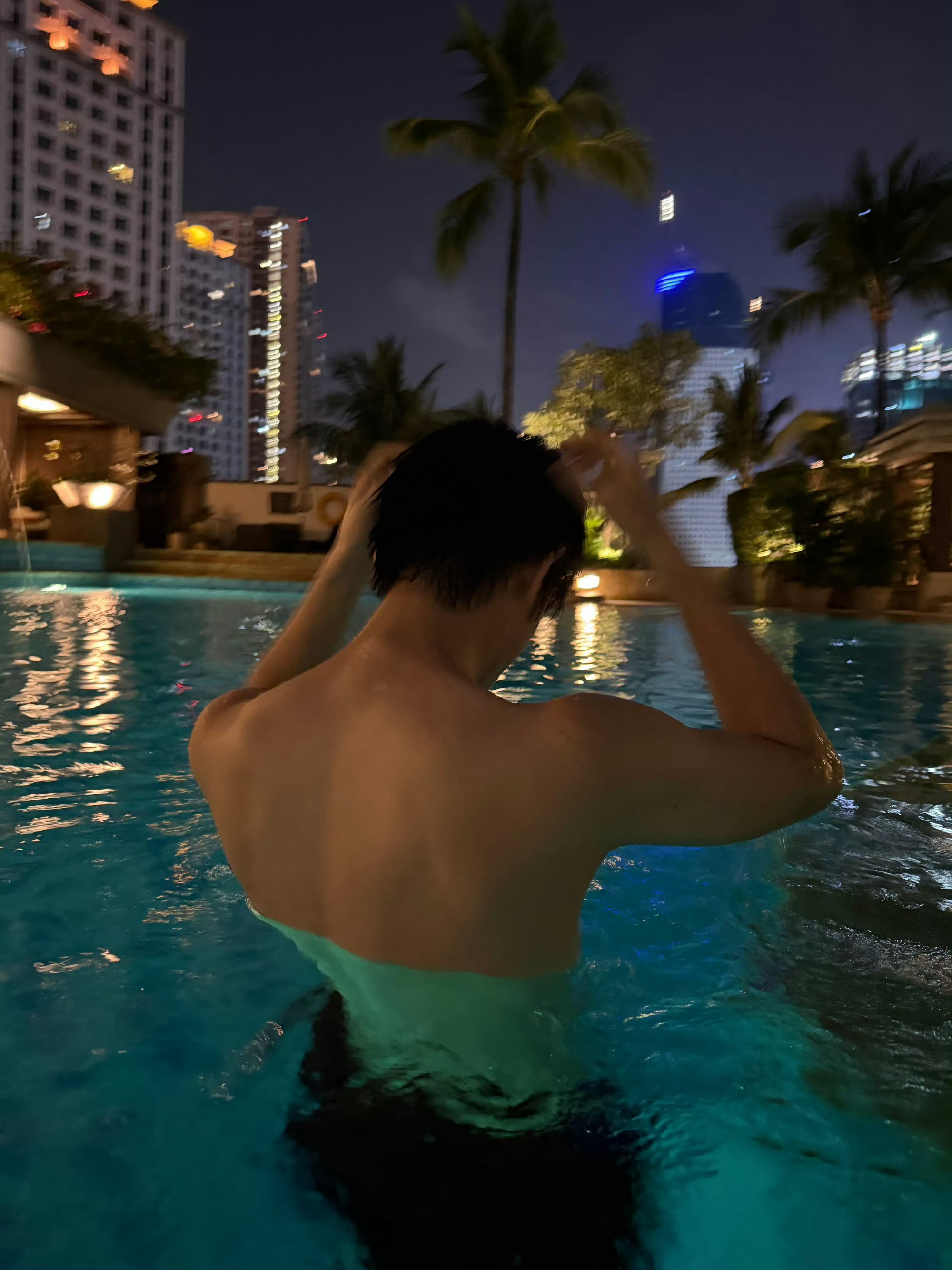 周一真的好起来了 ​​​
