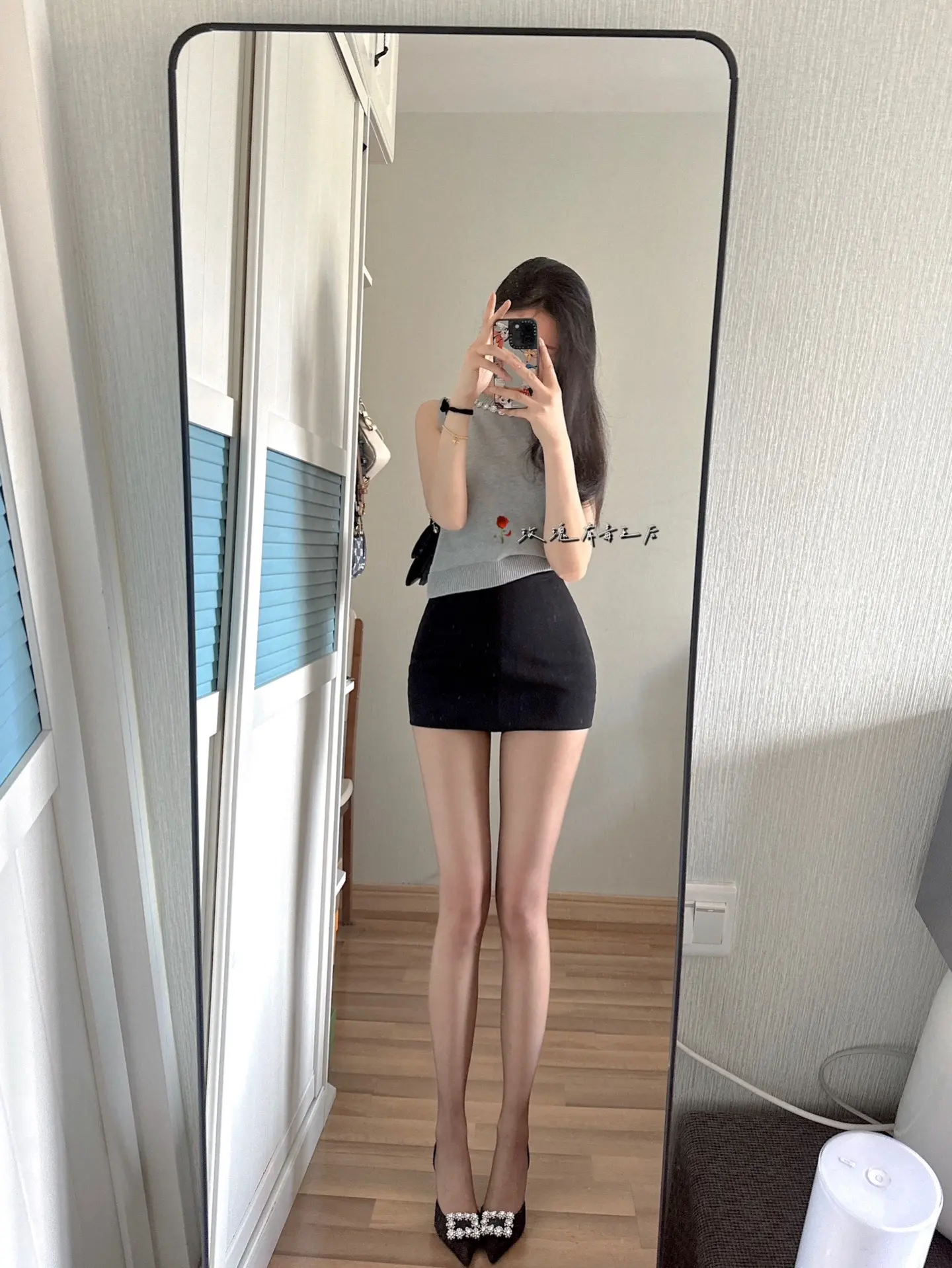 姐姐讨厌话多的。