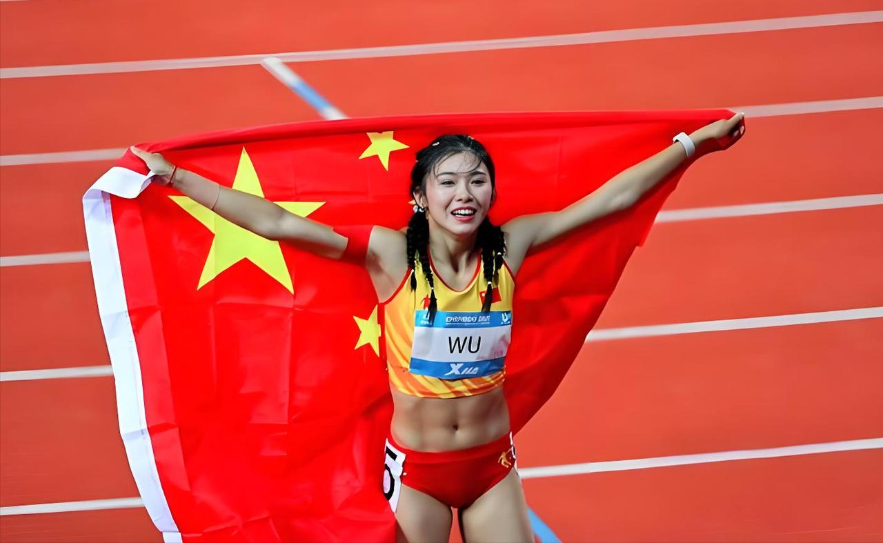 四川名将吴艳妮实现赛事四连冠并锁定亚运资格

2026年6月27日晚，全国田径冠