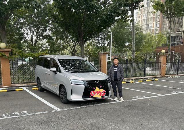 冬天到了，有新能源车，并且还带远程启动、远程开空调功能就太爽了，出门之前先开空调