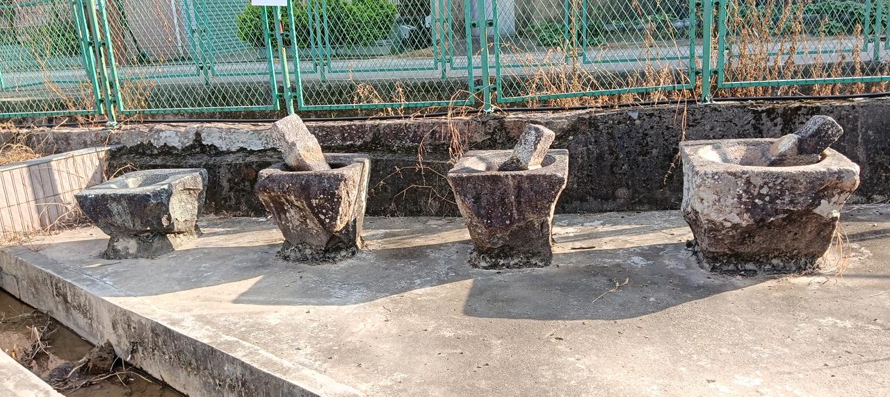 大家家里有什么老物件吗?
大家猜一猜，这个老物件在古代里是做什么用呢？