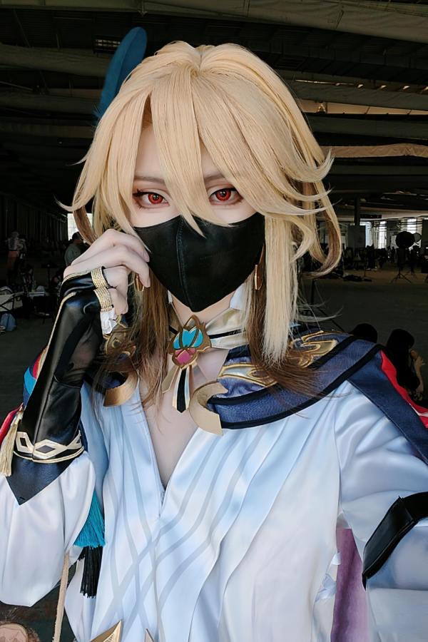 额，是卡维啊，感觉毫无存在感！#游戏##原神##二次元#
