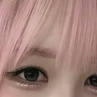 打击与挫败是成功的踏脚石，而不是绊脚石。人只要不失去方向，就不会失去自我。越努力