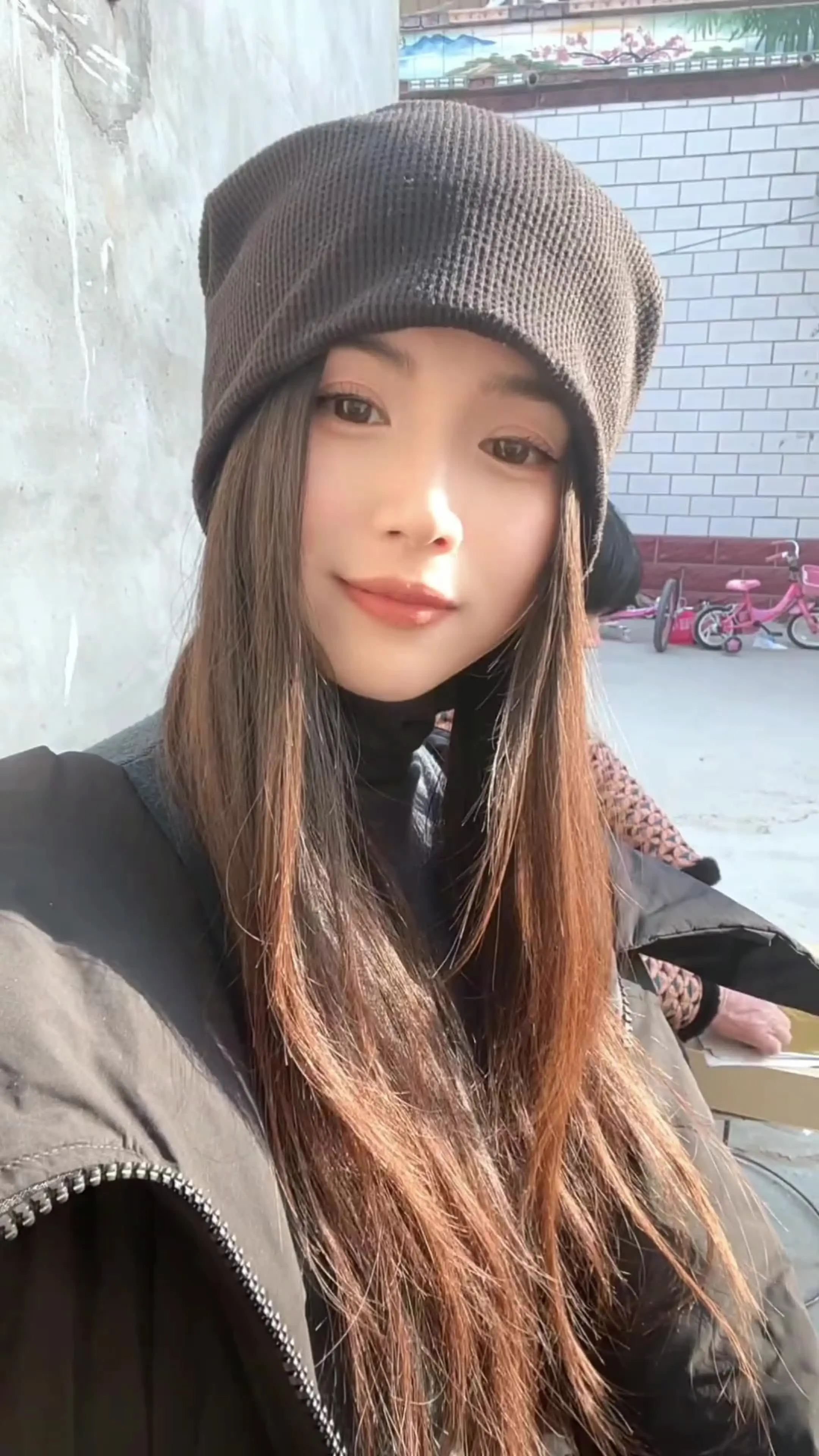 "如果有一天你累了，想我了，就来找我，我会安安静静的陪着你，无论友情还...