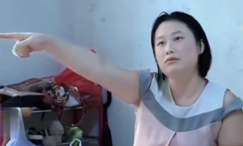 “脸都不要了！”2019年，湖南湘潭，一男子月薪8000，每月偷摸给父母300元