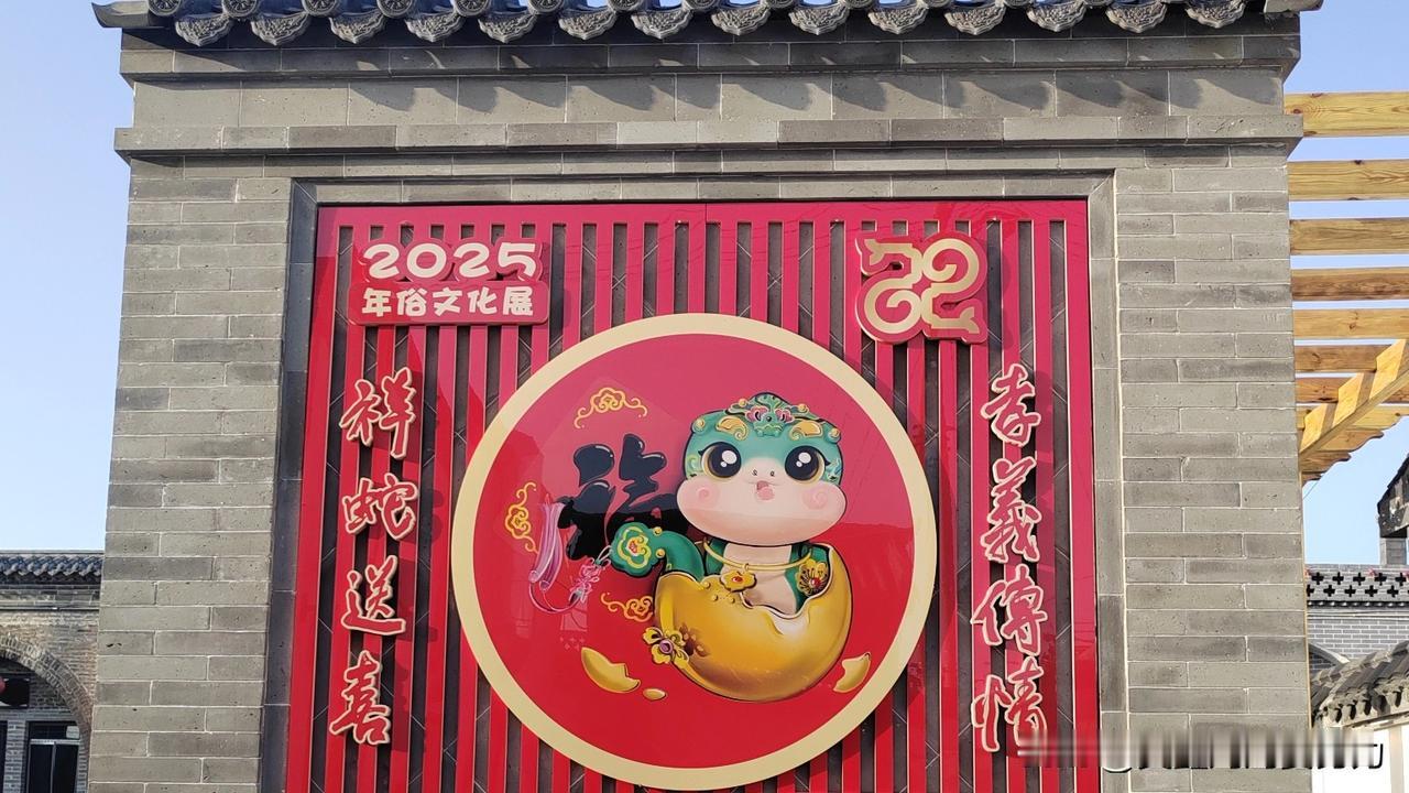 那两天哪里去了？被借走了吗？7+3=8吗？

为什么国庆7天假？为什么中秋节3天