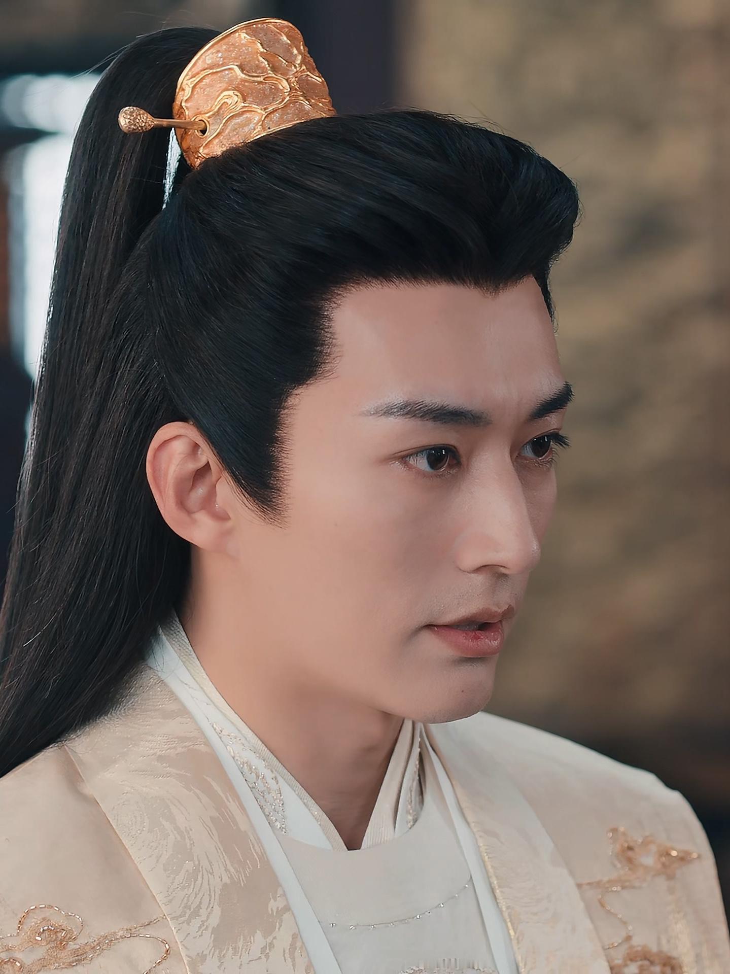 这鼻子这眼睛这脑袋瓜子，几千年才出一个啊[羞嗒嗒]#春花焰# ​​​