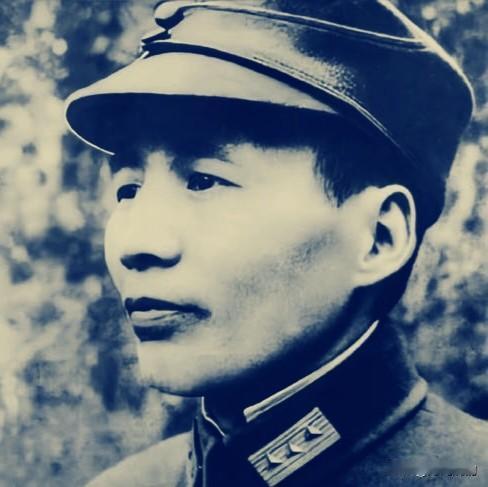 1931年秋，刘文辉花了两百万银元，从海外倒腾回来一批军火。这批货是他的命根子，