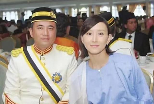 2017年，随着《人民的名义》热播，朱兆祥喜忧参半，拿起电话打给了胡静，说道：“