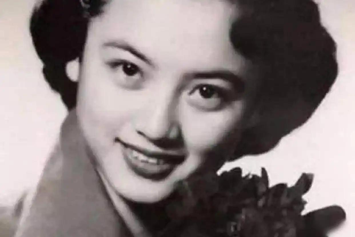 她是云南第一美女，却因美貌让丈夫含冤而死。这张脸，给了她想要的生活，又彻底毁了她