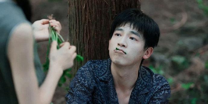 谁家cp分手了还要带娃这样的剧情才是最真实的，分手并不意味着老死不相往来，父亲母
