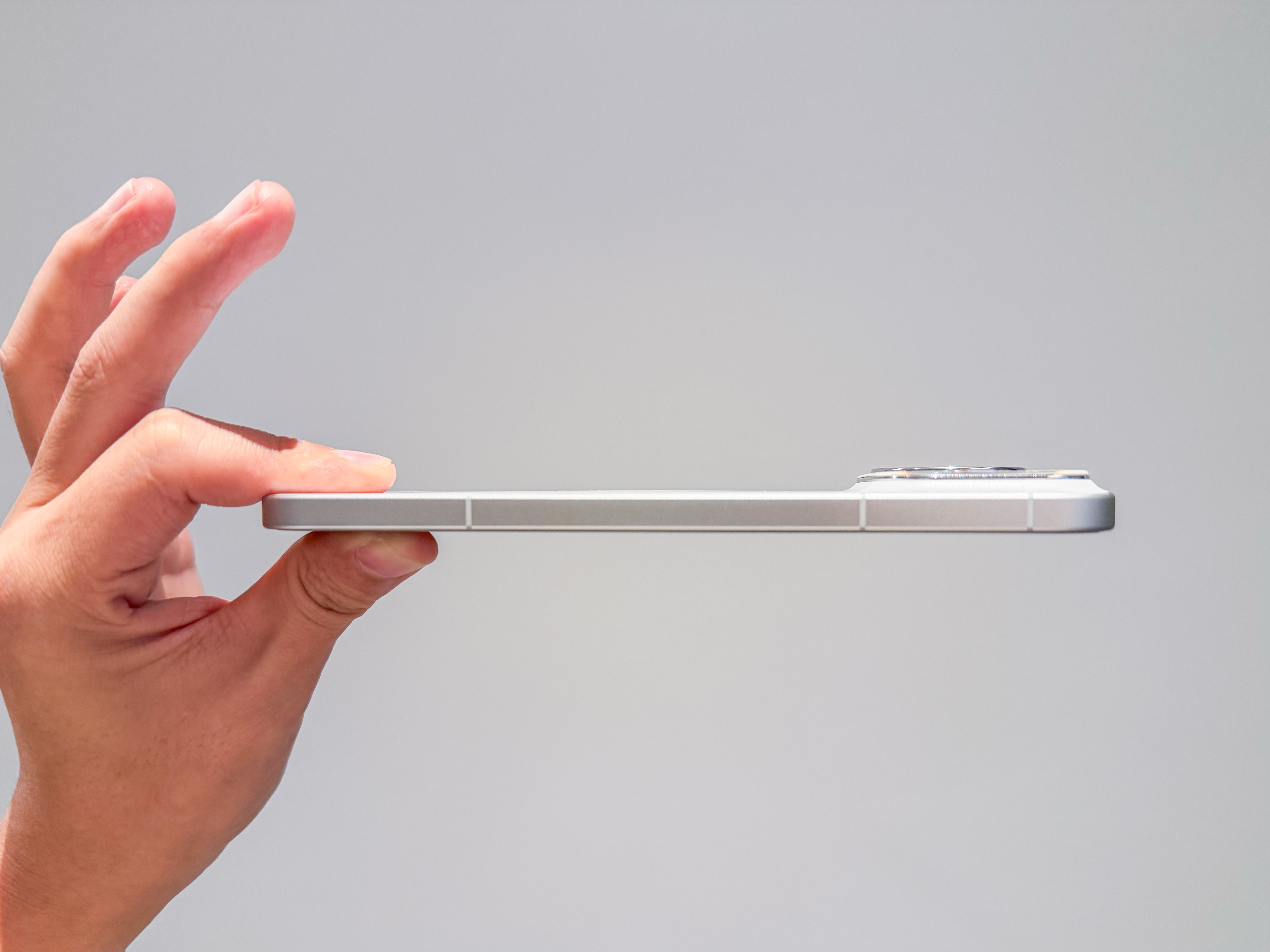 我可以作证！nova15 Ultra真的很薄nova15Ultra史上最薄虽然没