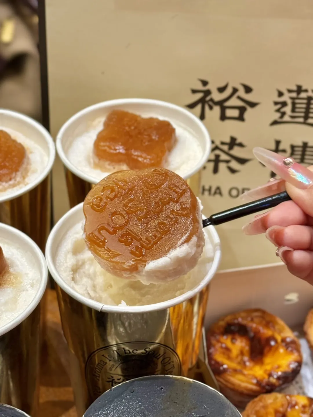 怒排一小时！只为吃这一口……