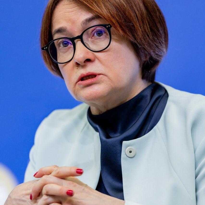 俄央行行长纳比乌琳娜直言：西方制裁后，企业拿不到海外廉价贷款了，现在俄罗斯经济的