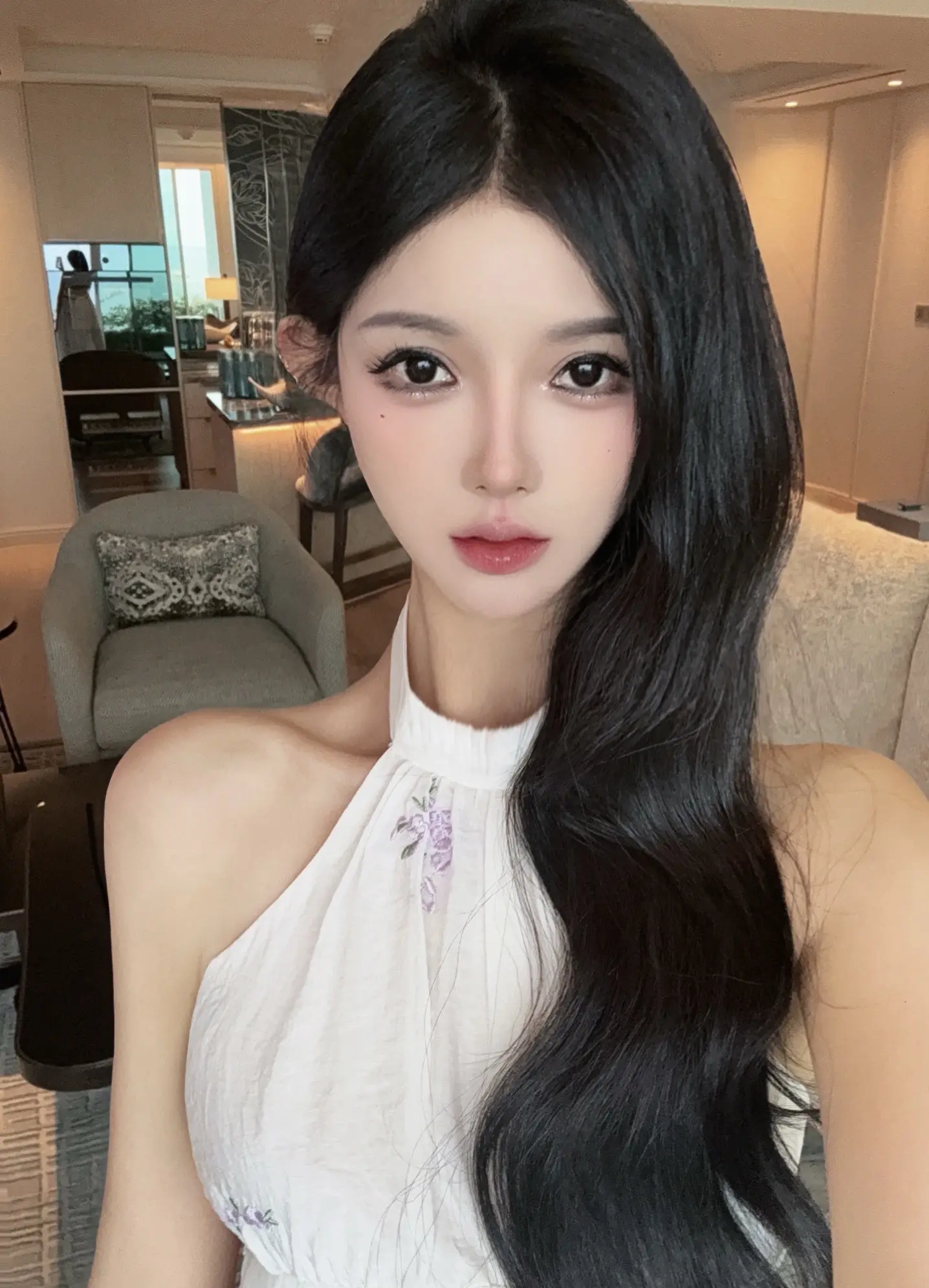 人要先感到幸福 才能看到玫瑰