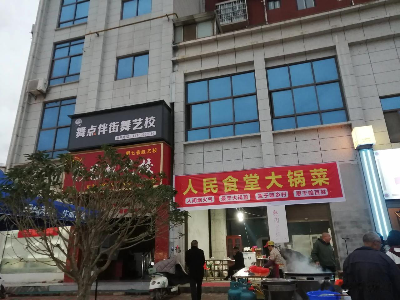 都已经过了知天命的年纪，时不时还会自我反省，纠结，内耗，不是道理想不明白，而是性