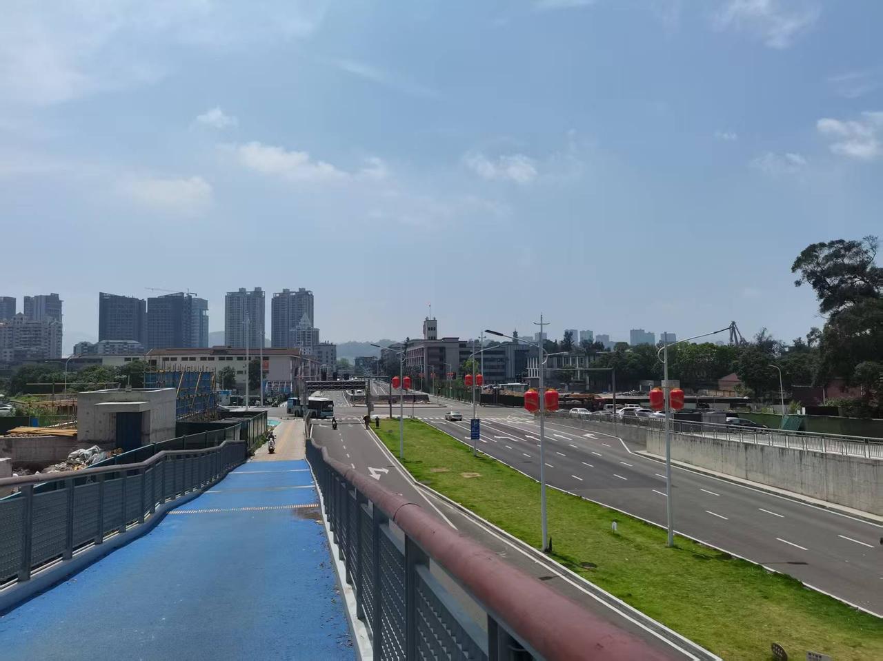 福州地铁二号线东延线船政文化城站A出口正在建设中