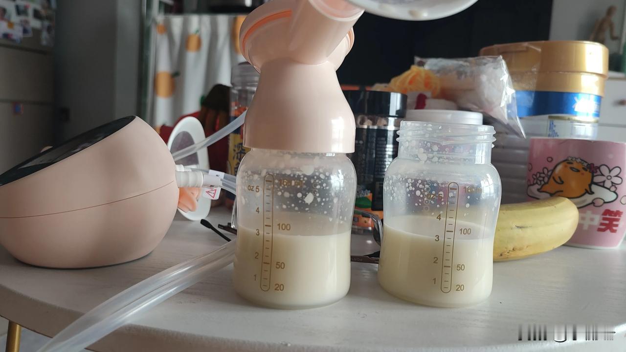 宝宝ABO溶血住院了，老母亲每天挤母乳送过去，希望宝宝能快点出院[酸]