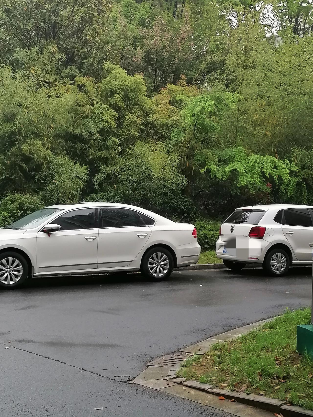 估计退休后买车的人大多都后悔了。
身边就有好几个这样的例子。
朋友A是企业老总，